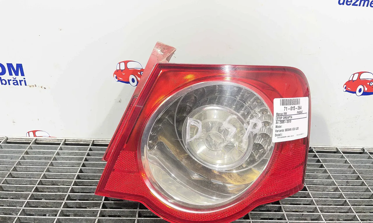 STOP DREAPTA VOLKSWAGEN PASSAT B6 2005-2011