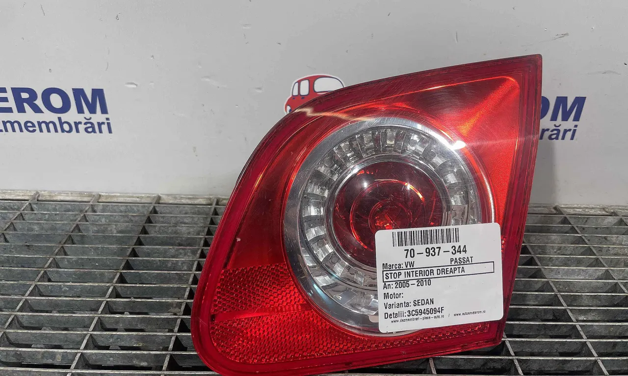 STOP INTERIOR DREAPTA VOLKSWAGEN PASSAT B6 2005-2011