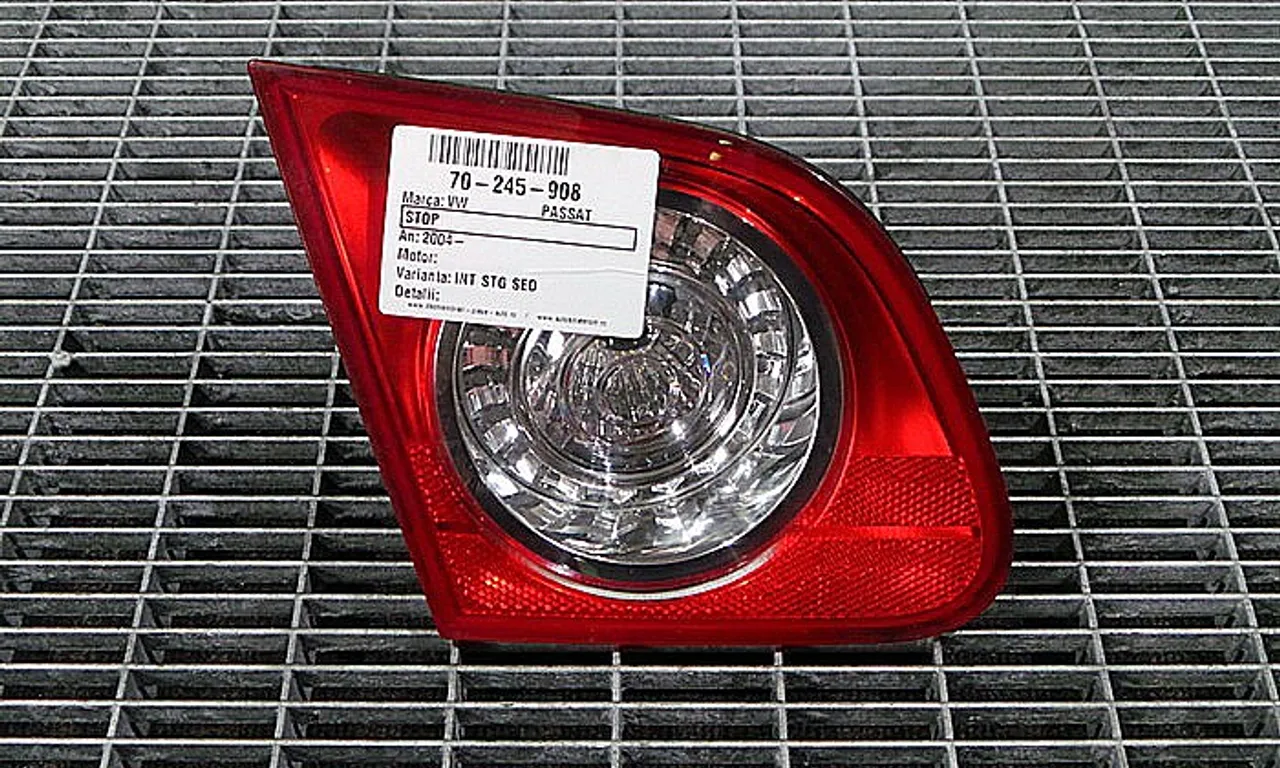 STOP INTERIOR STANGA VOLKSWAGEN PASSAT B6 2005-2011