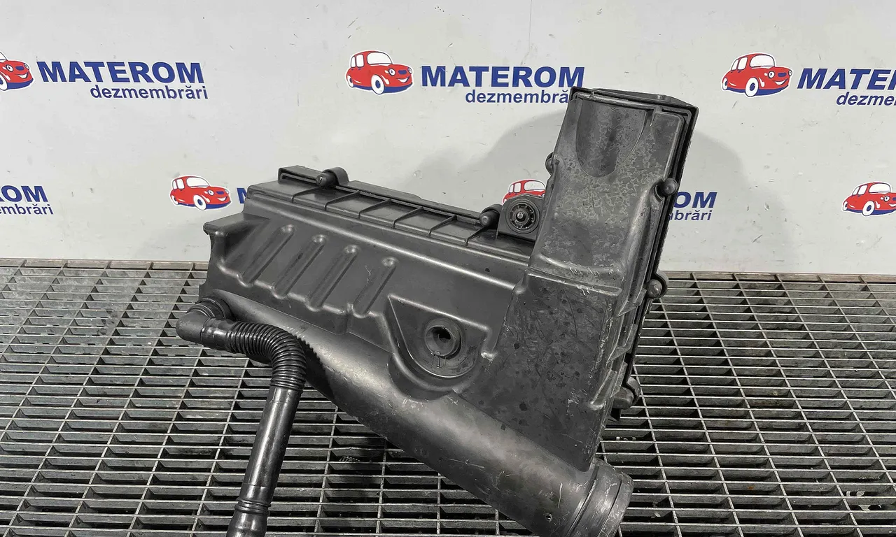 CARCASA FILTRU AER VOLKSWAGEN PASSAT B6 2005-2011