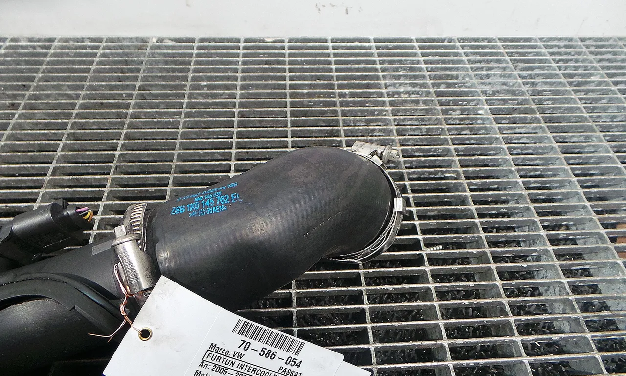 FURTUN INTERCOOLER VOLKSWAGEN PASSAT B6 2005-2011