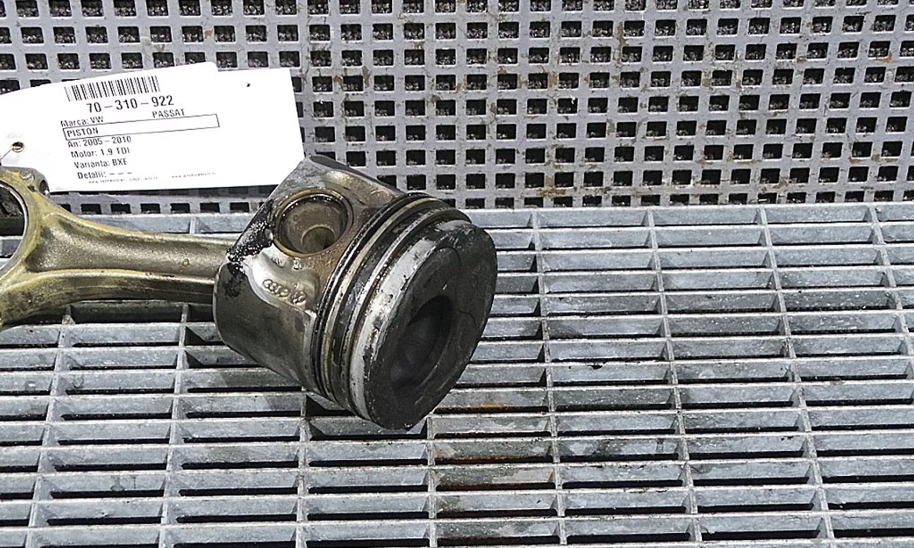 PISTON VOLKSWAGEN PASSAT B6 2005-2011