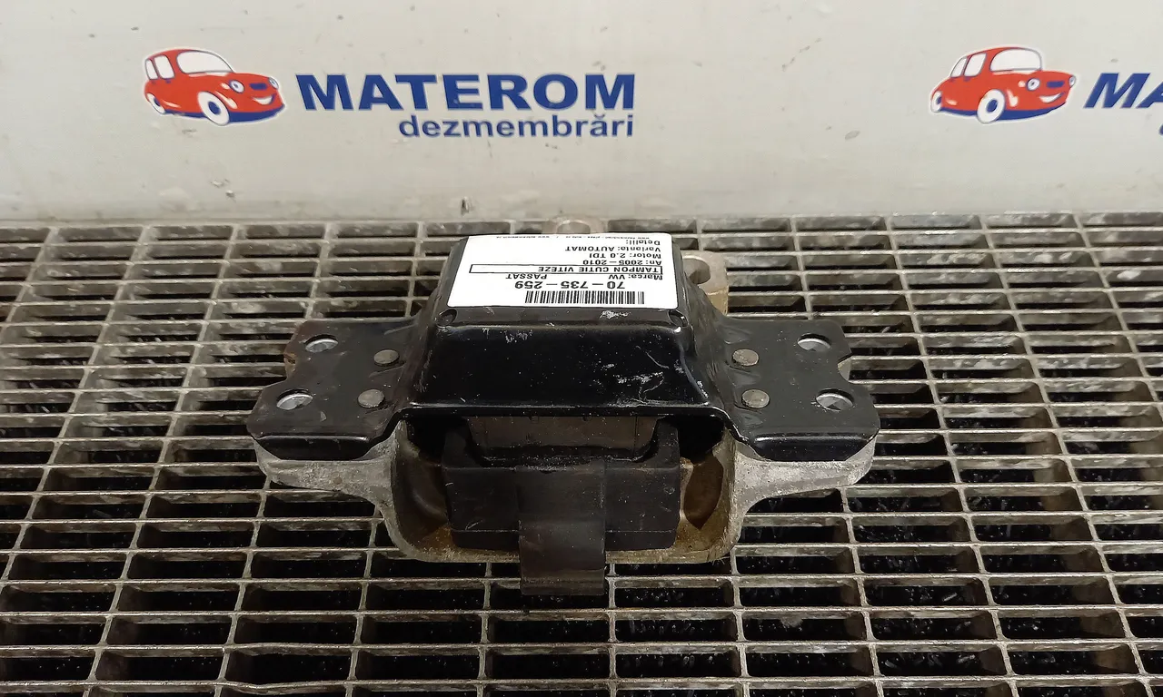 TAMPON CUTIE VITEZE VOLKSWAGEN PASSAT B6 2005-2011