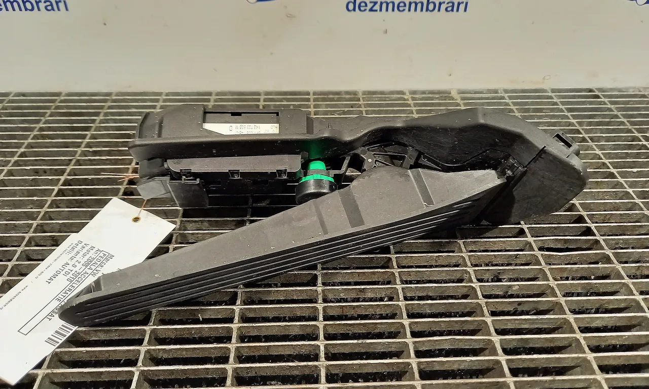PEDALA ACCELERATIE VOLKSWAGEN PASSAT B6 2005-2011