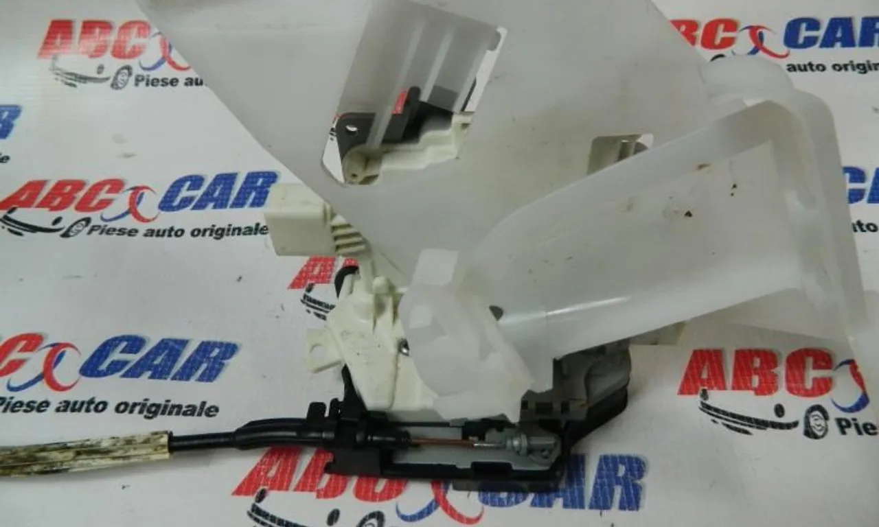 Broasca usa stanga spate VOLKSWAGEN PASSAT B7 2010-2014