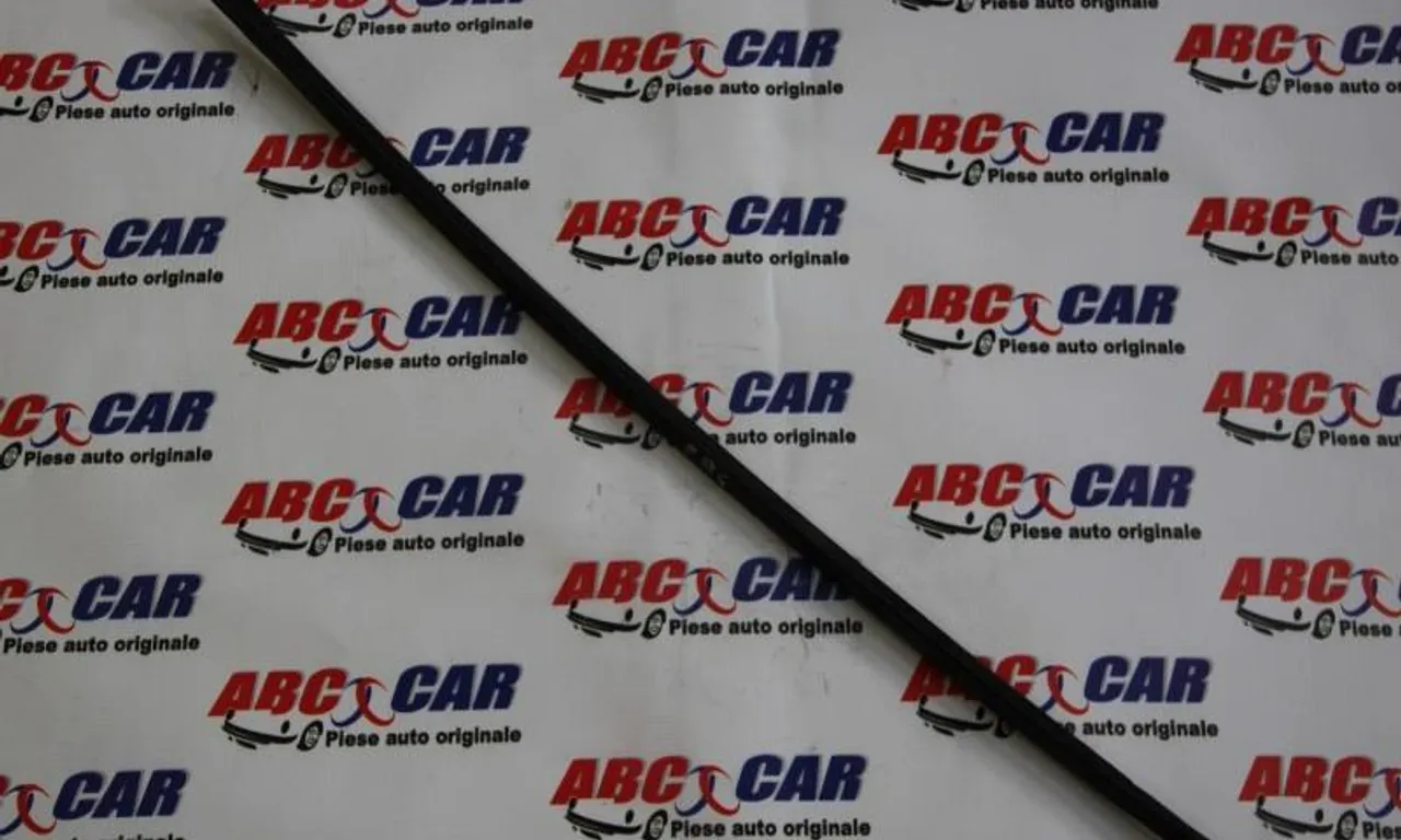 Deflector apa stanga parbriz VOLKSWAGEN PASSAT B7 2010-2014