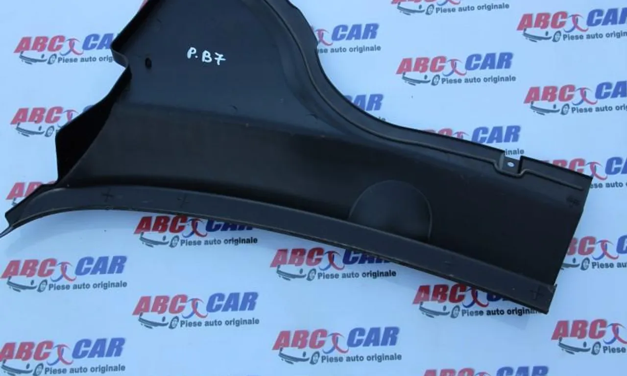 Grila parbriz dreapta VOLKSWAGEN PASSAT B7 2010-2014