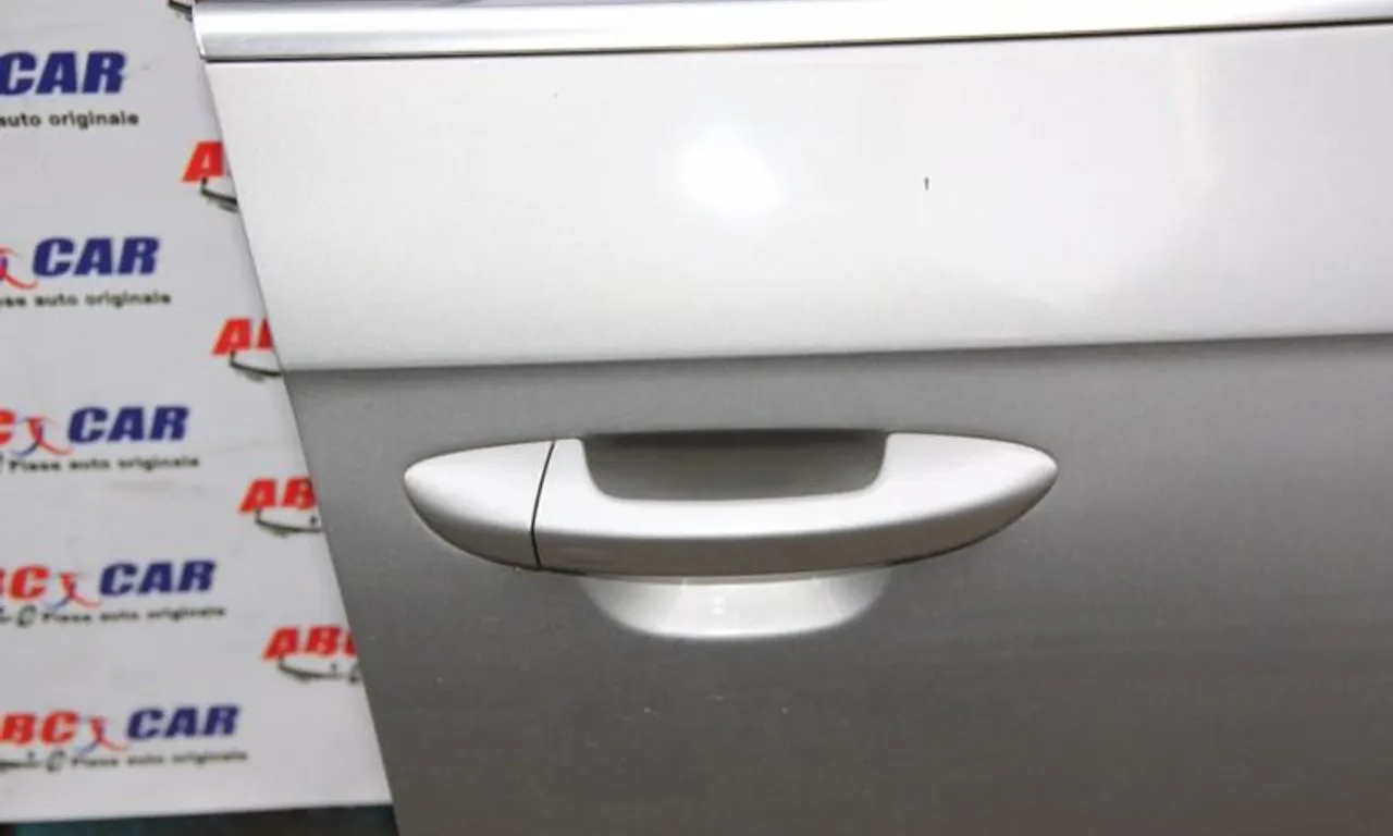 Maner exterior usa dreapta fata VOLKSWAGEN PASSAT B7 2010-2014