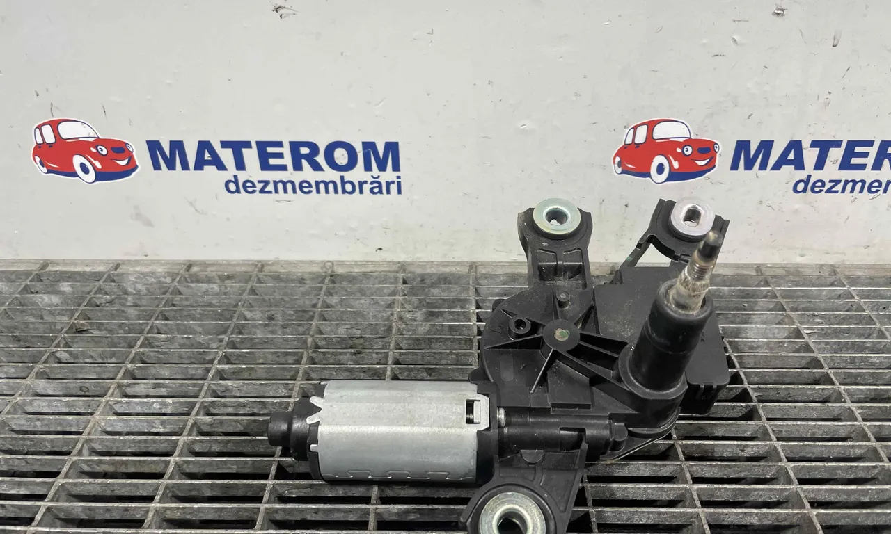 MOTORAS STERGATOR HAION VOLKSWAGEN PASSAT B7 2010-2014