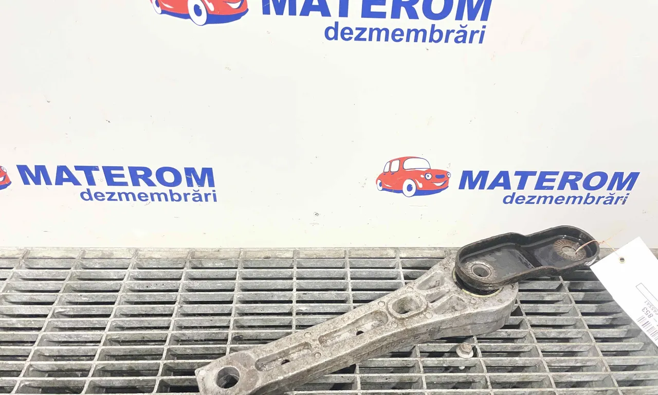 TAMPON CUTIE VITEZE VOLKSWAGEN PASSAT B7 2010-2014