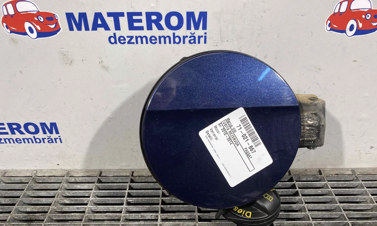 USITA REZERVOR VOLKSWAGEN PASSAT B7 2010-2014