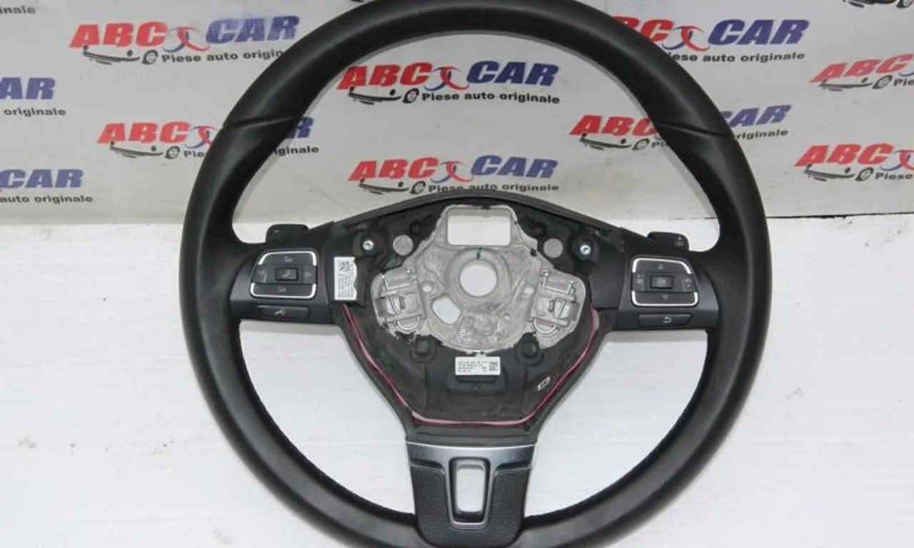 Volan din piele cu comenzi si padele VOLKSWAGEN PASSAT B7 2010-2014