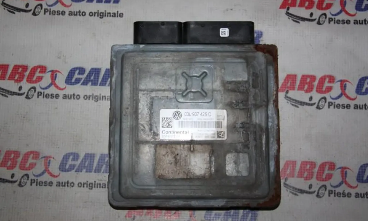 Calculator motor VOLKSWAGEN PASSAT B7 2010-2014