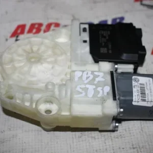Motoras geam stanga spate