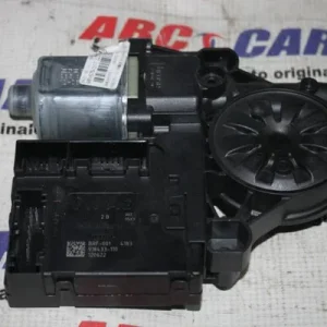 Motoras macara dreapta fata