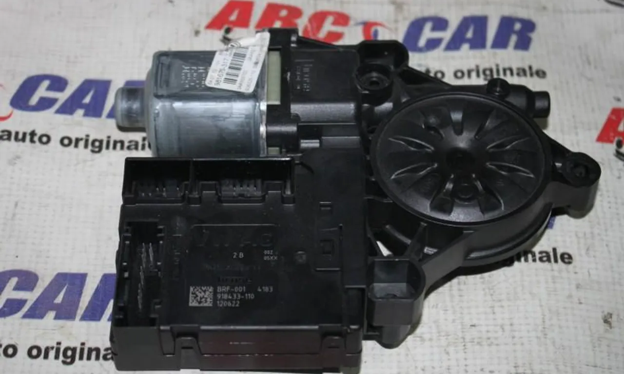 Motoras macara dreapta fata VOLKSWAGEN PASSAT B7 2010-2014
