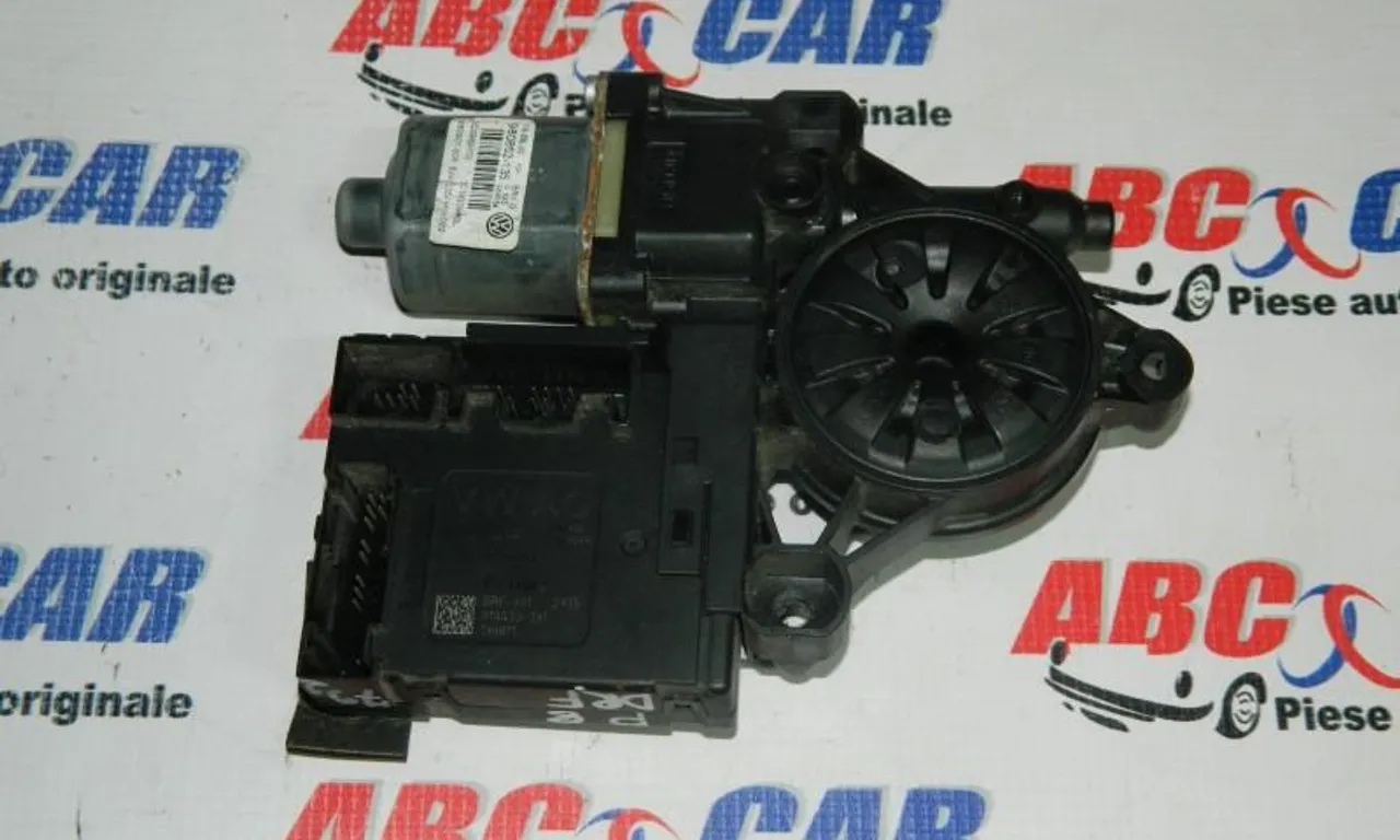Motoras macara usa stanga fata VOLKSWAGEN PASSAT B7 2010-2014