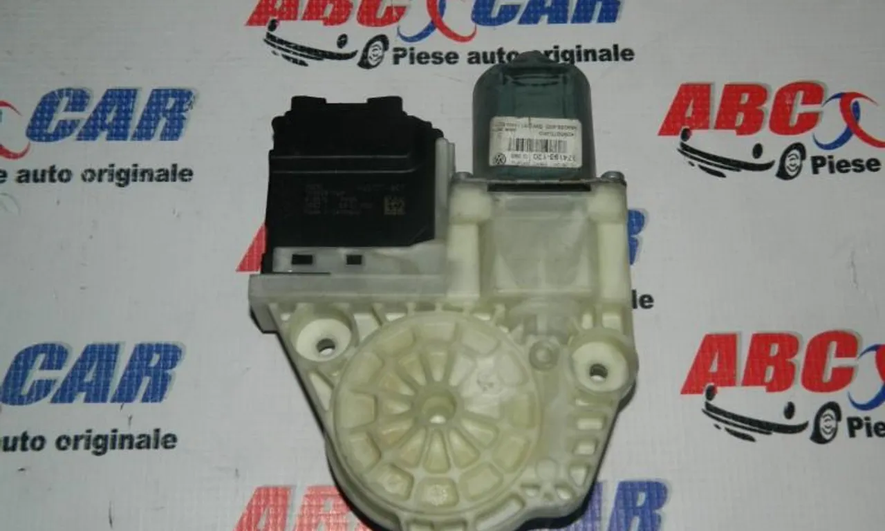 Motoras macara usa stanga spate VOLKSWAGEN PASSAT B7 2010-2014