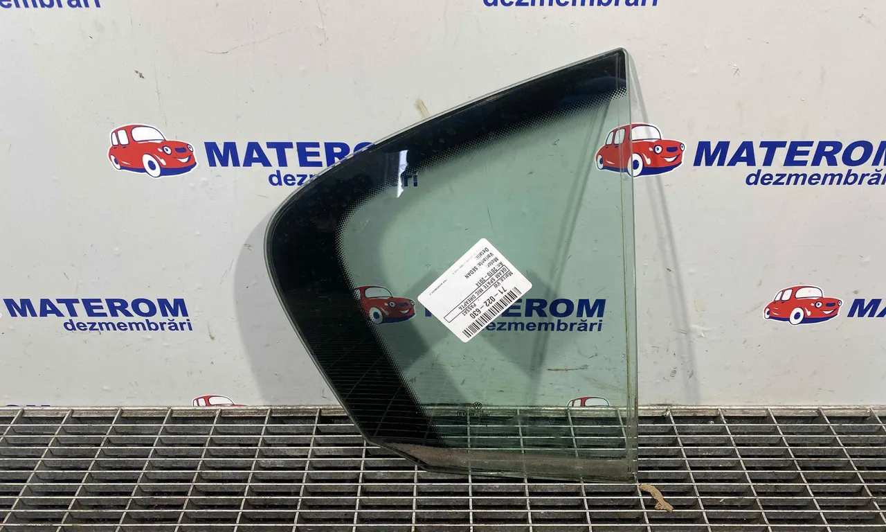 GEAM SPATE MIC DREAPTA VOLKSWAGEN PASSAT B7 Variant 2010-2015