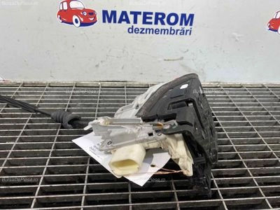 INCUIETOARE USA FATA DREAPTA