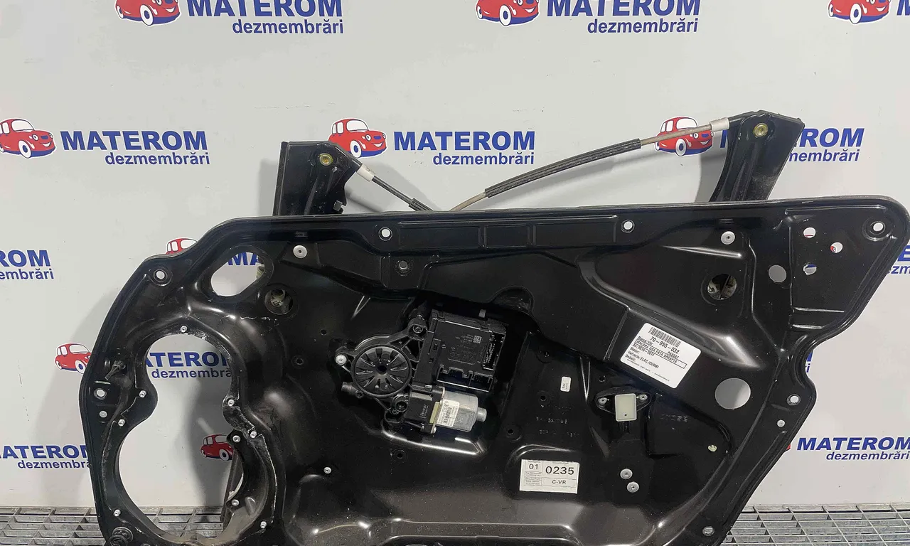 MACARA USA FATA DREAPTA VOLKSWAGEN PASSAT B7 Variant 2010-2015