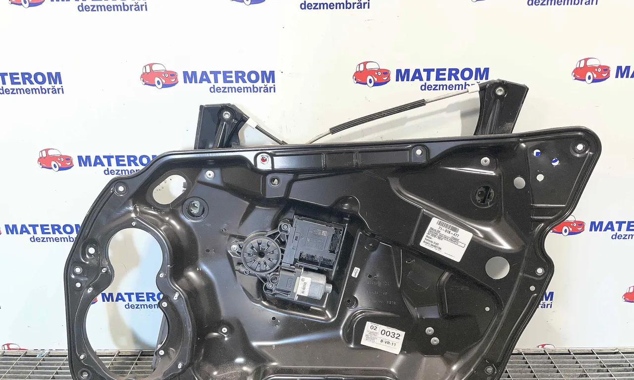 MACARA USA FATA DREAPTA VOLKSWAGEN PASSAT B7 Variant 2010-2015