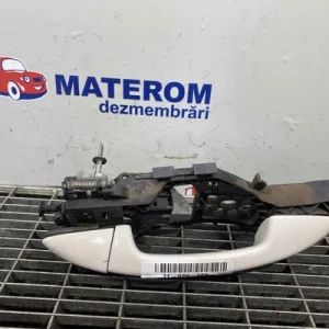 MANER USA FATA DREAPTA