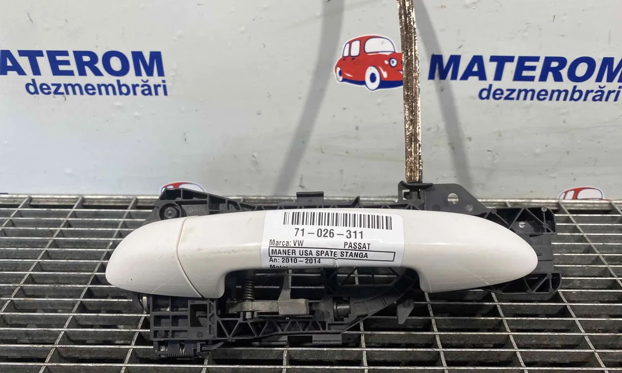 MANER USA SPATE STANGA VOLKSWAGEN PASSAT B7 Variant 2010-2015