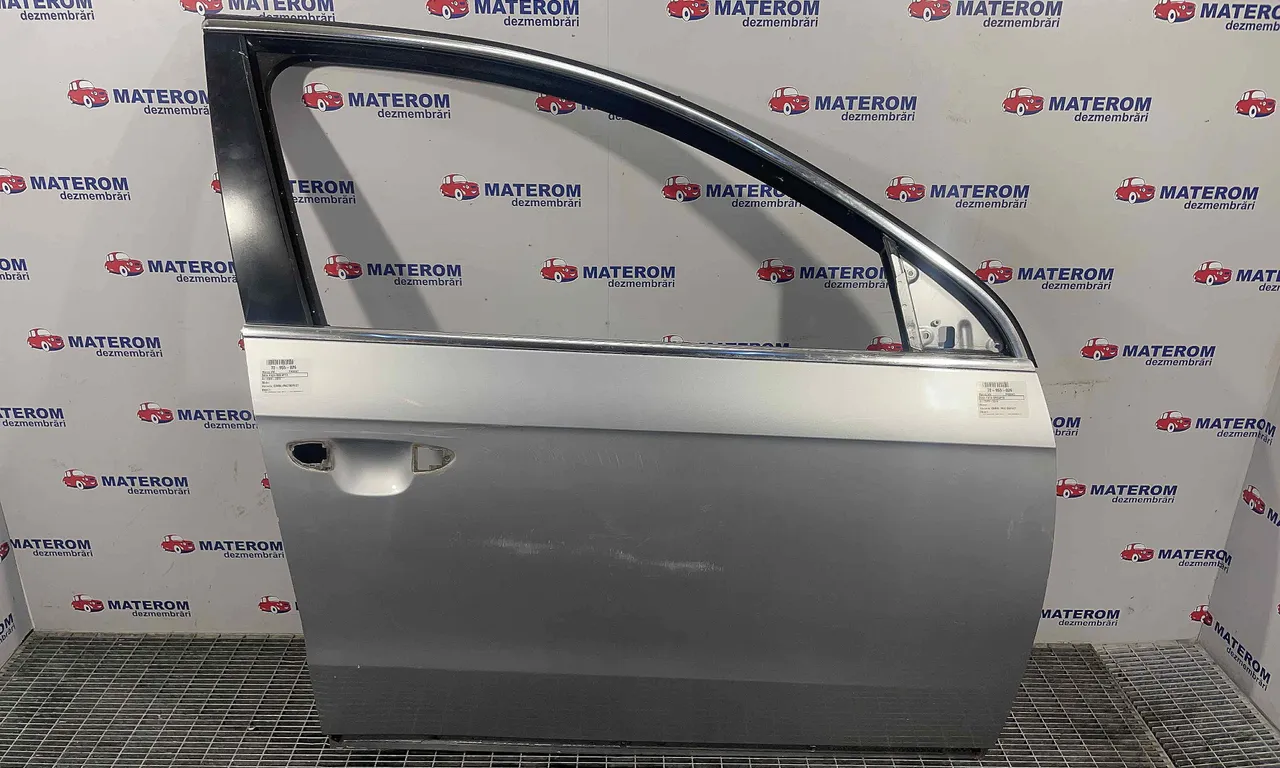USA FATA DREAPTA VOLKSWAGEN PASSAT B7 Variant 2010-2015
