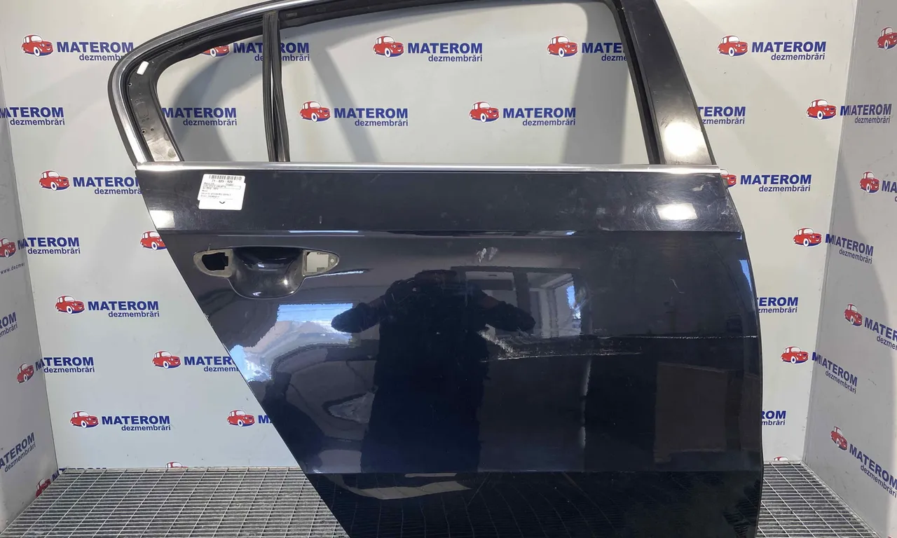 USA SPATE DREAPTA VOLKSWAGEN PASSAT B7 Variant 2010-2015