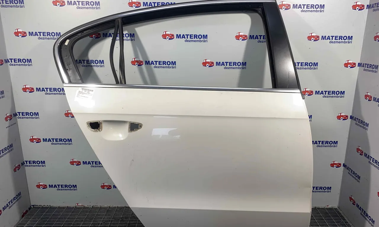 USA SPATE DREAPTA VOLKSWAGEN PASSAT B7 Variant 2010-2015