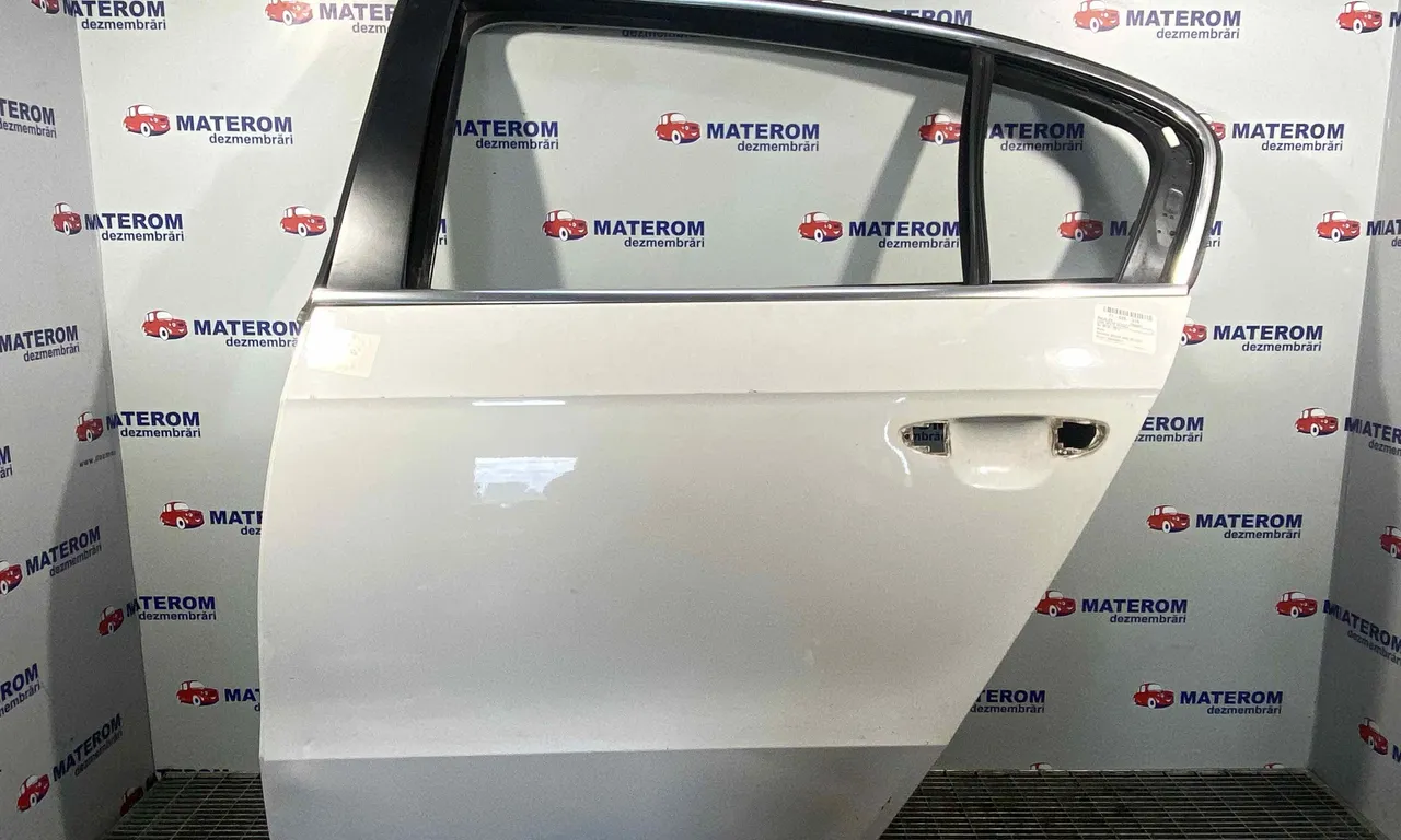 USA SPATE STANGA VOLKSWAGEN PASSAT B7 Variant 2010-2015