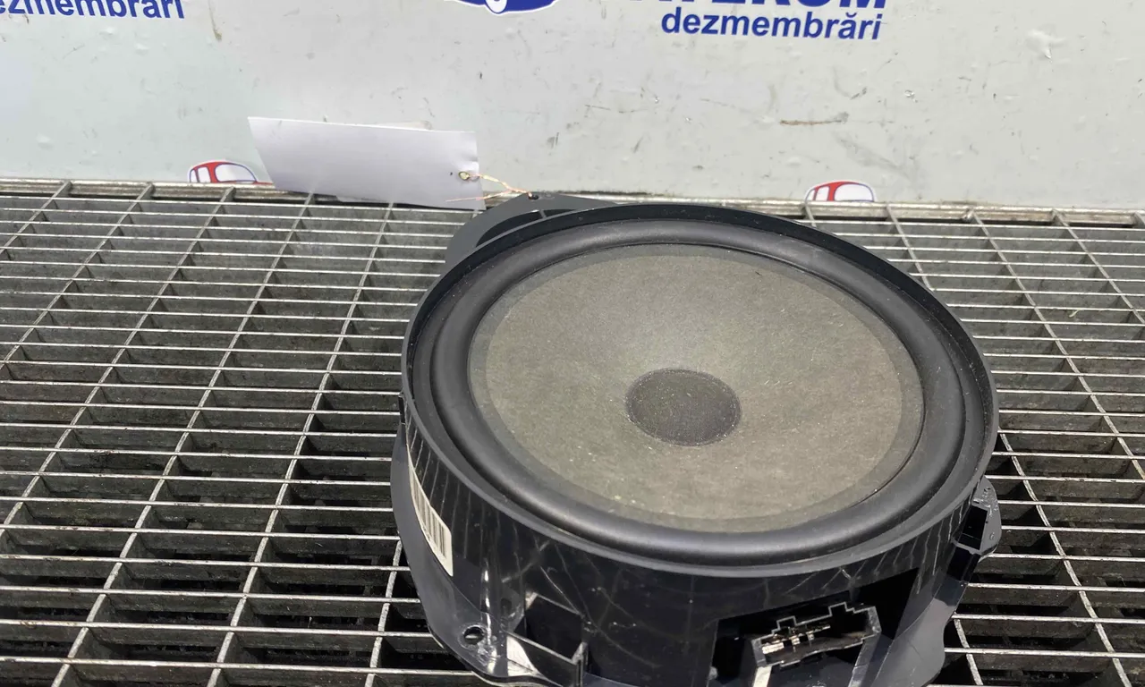 DIFUZOR AUDIO VOLKSWAGEN PASSAT B7 Variant 2010-2015