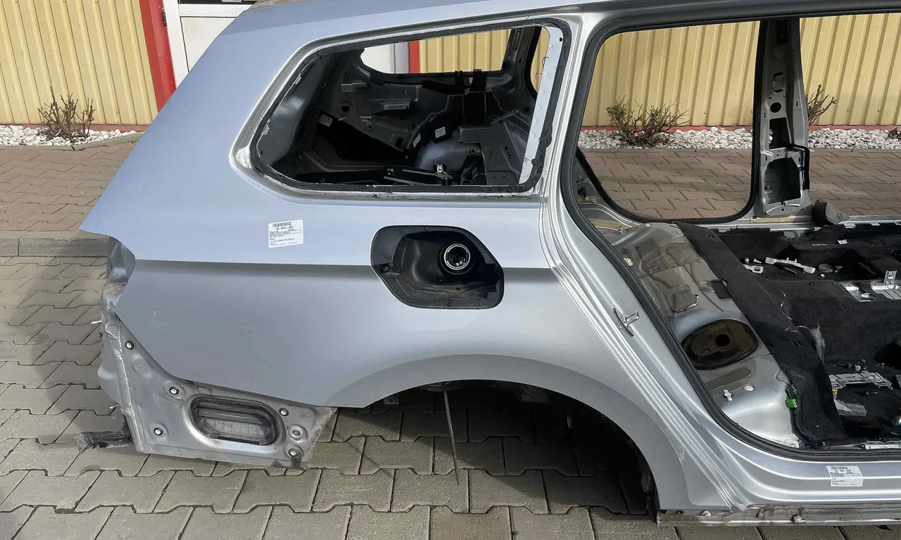 ARIPA SPATE DREAPTA VOLKSWAGEN PASSAT B8 2014-2019