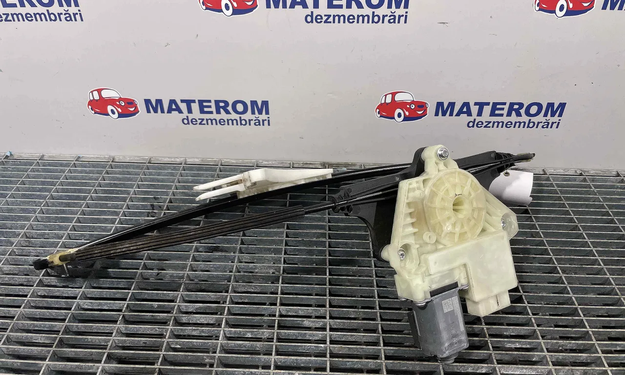 MACARA USA SPATE DREAPTA VOLKSWAGEN PASSAT B8 2014-2019