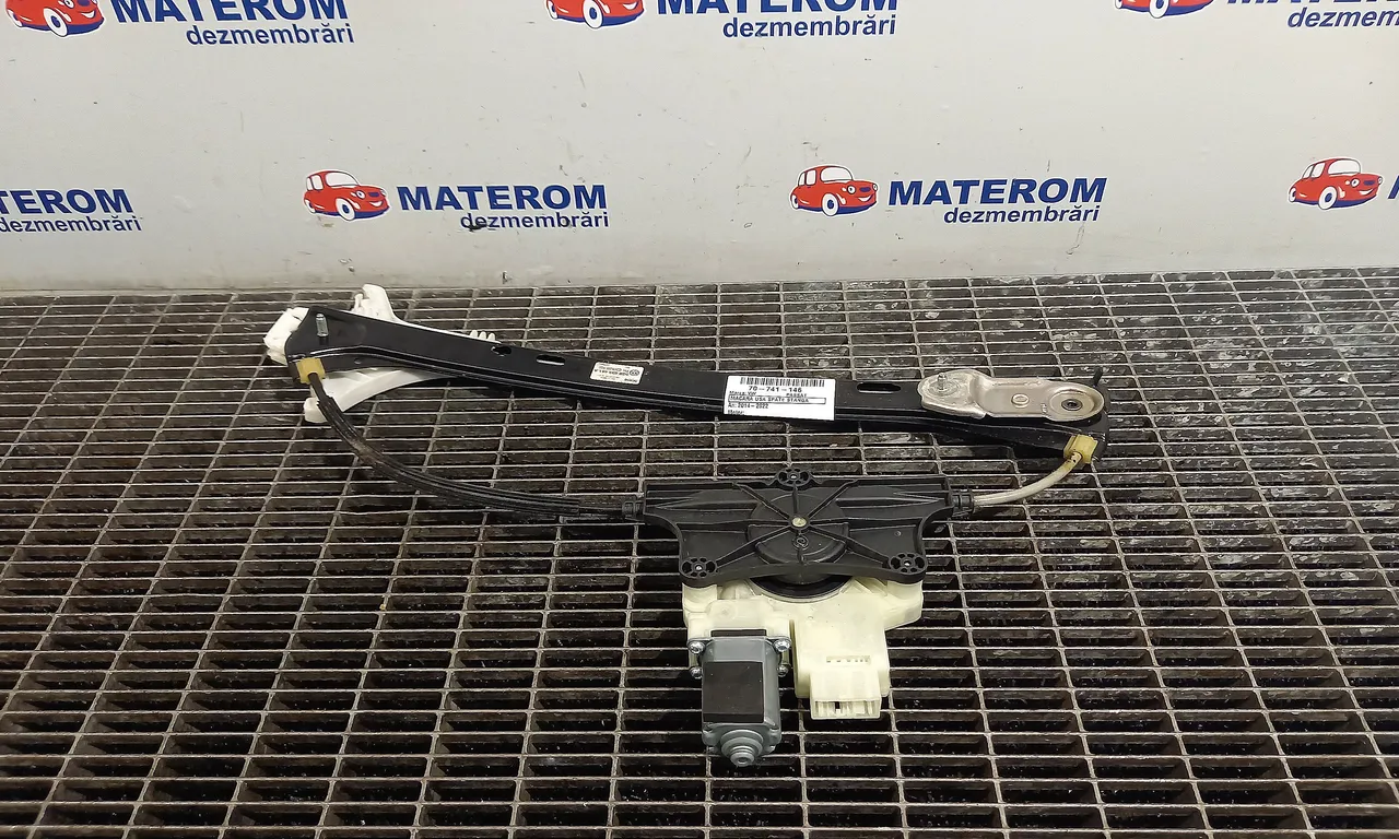 MACARA USA SPATE STANGA VOLKSWAGEN PASSAT B8 2014-2019