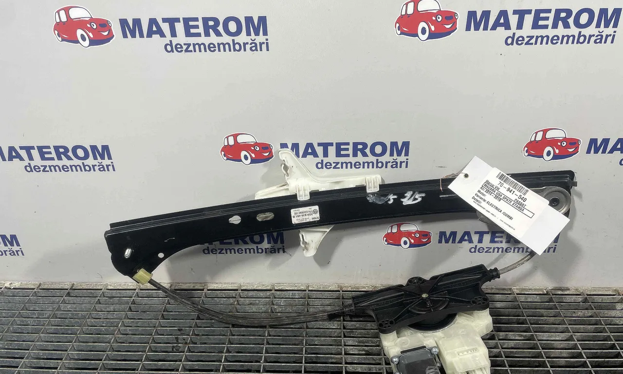 MACARA USA SPATE STANGA VOLKSWAGEN PASSAT B8 2014-2019