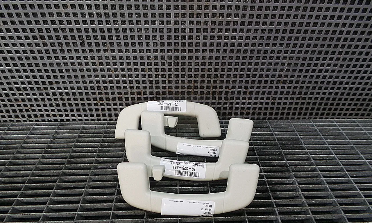 MANER PAVILION VOLKSWAGEN PASSAT B8 2014-2019