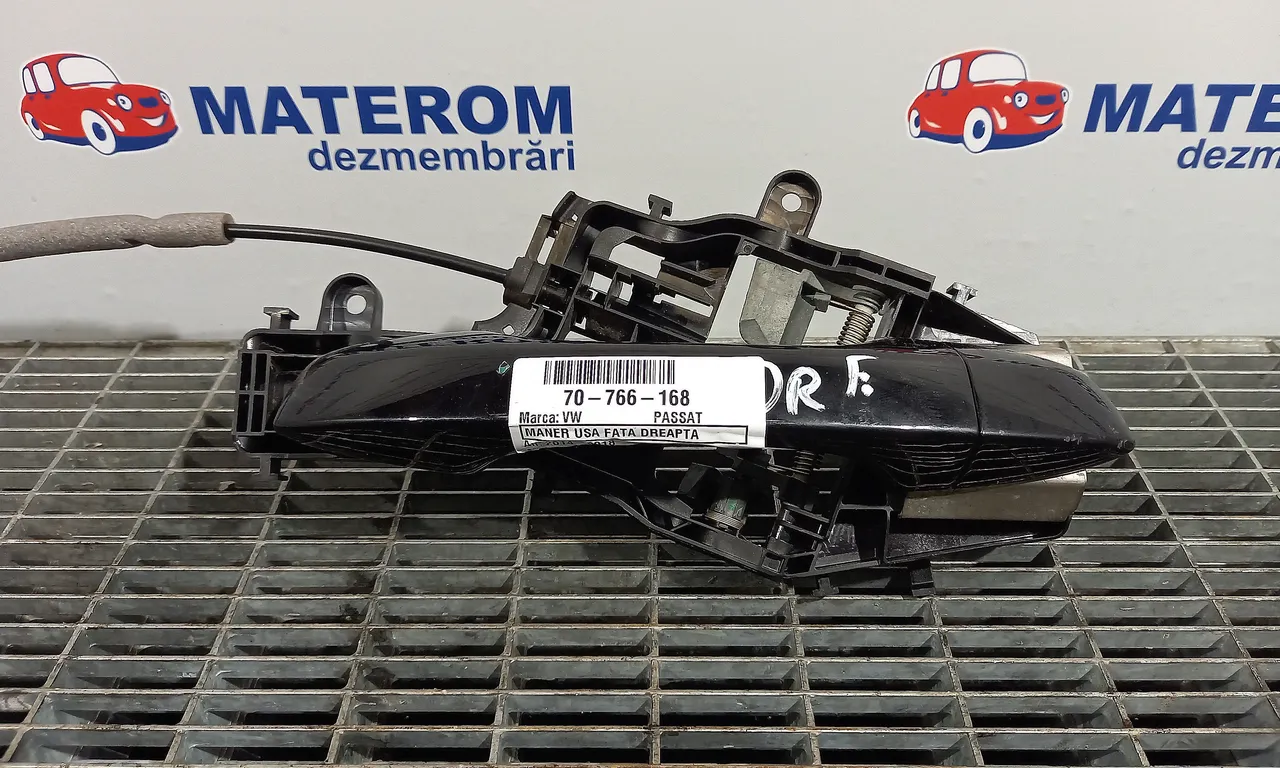 MANER USA FATA DREAPTA VOLKSWAGEN PASSAT B8 2014-2019