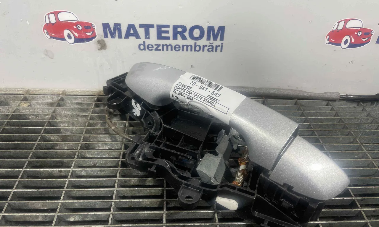 MANER USA SPATE STANGA VOLKSWAGEN PASSAT B8 2014-2019