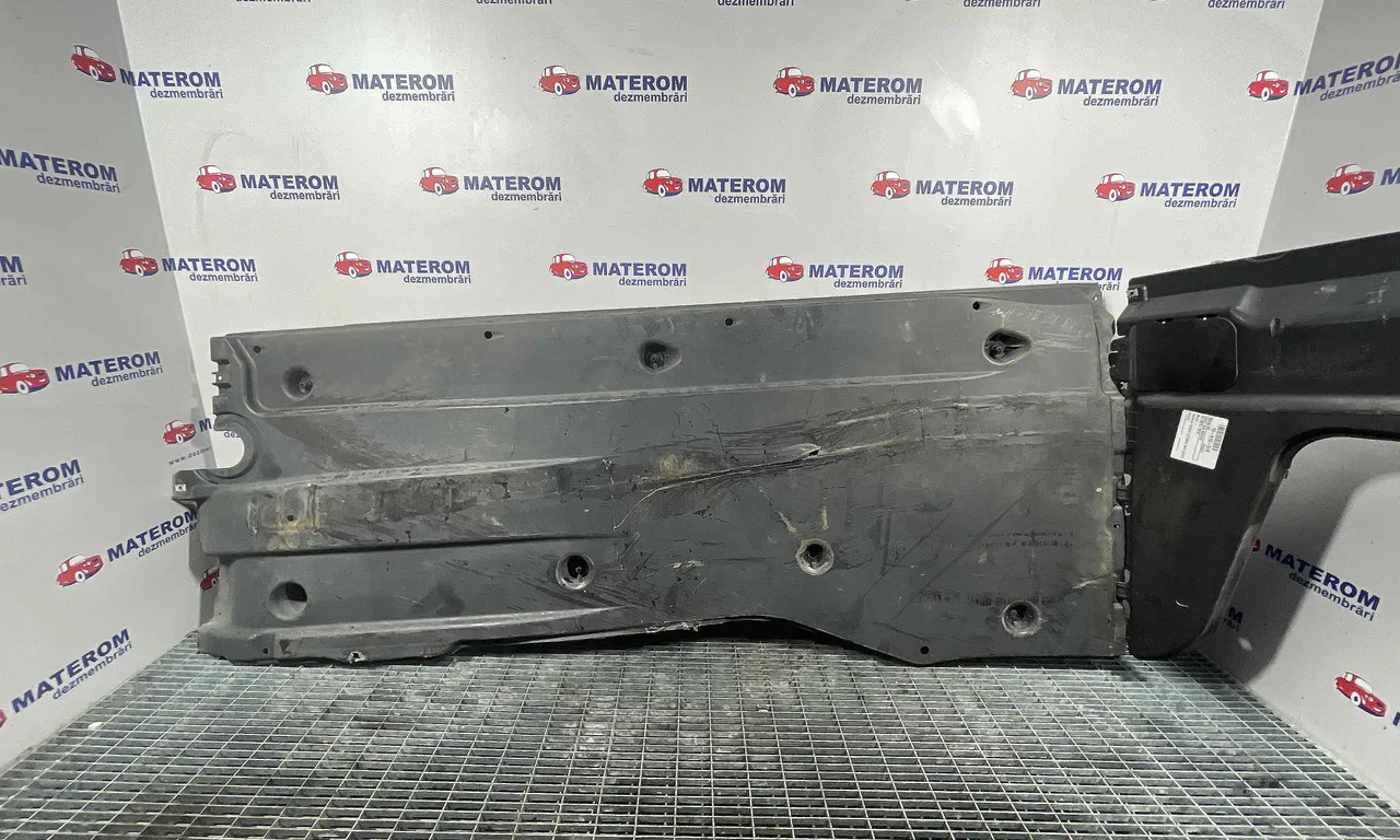 SCUT SUB MASINA VOLKSWAGEN PASSAT B8 2014-2019