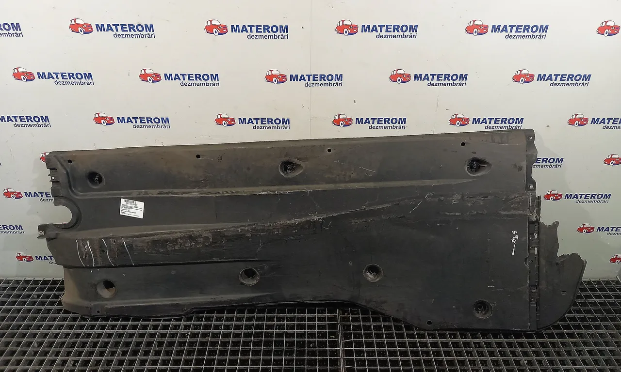 SCUT SUB MASINA VOLKSWAGEN PASSAT B8 2014-2019