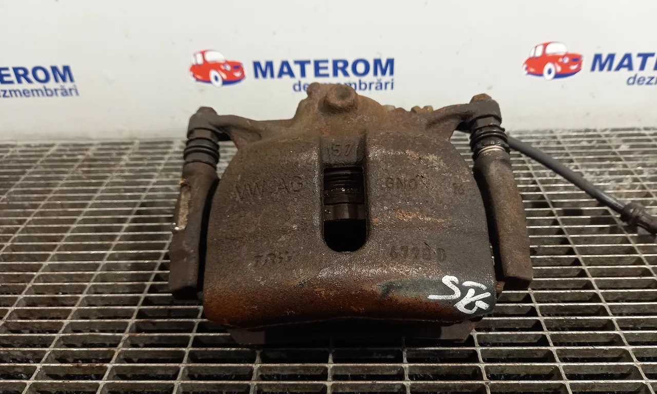 ETRIER FATA STANGA VOLKSWAGEN PASSAT B8 2014-2019