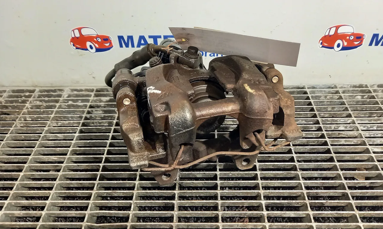 ETRIER SPATE DREAPTA VOLKSWAGEN PASSAT B8 2014-2019