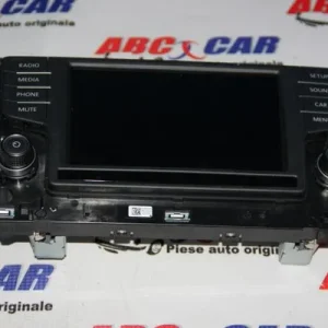 Display multimedia