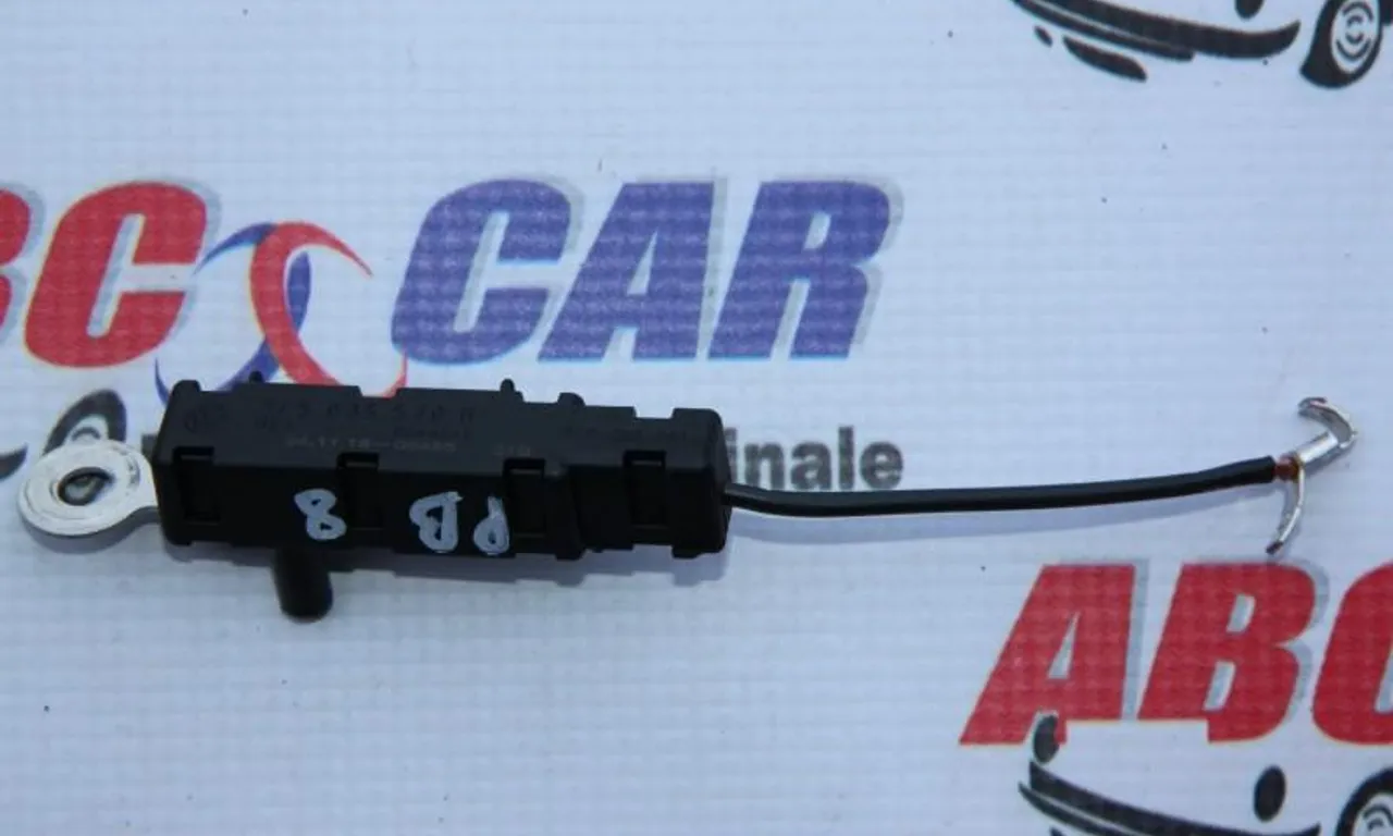 Amplificator antena VOLKSWAGEN PASSAT B8 2014-null