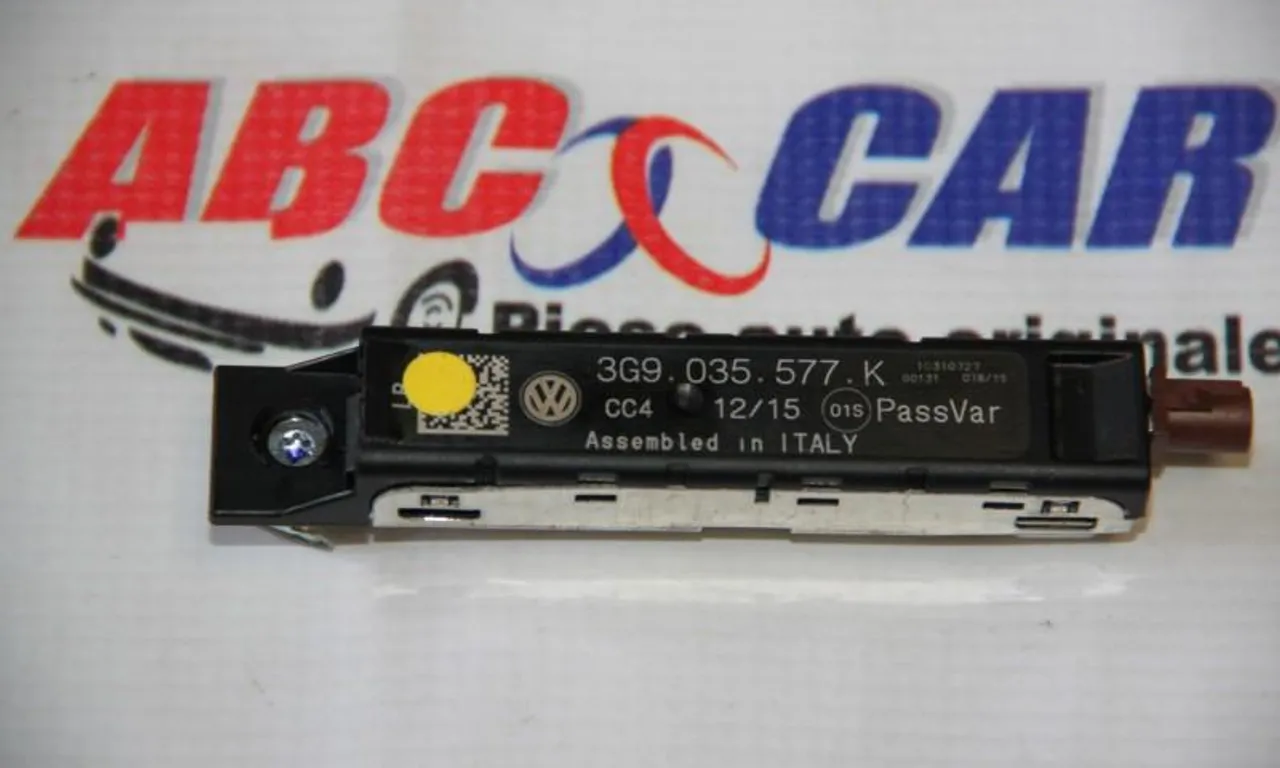 Amplificator antena VOLKSWAGEN PASSAT B8 2014-null