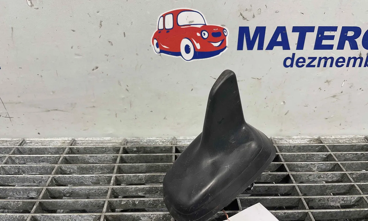ANTENA VOLKSWAGEN PASSAT B8 2014-2019