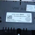 Ceas bord (ENG) VOLKSWAGEN PASSAT B8 2014-2026 3G0920941, vedere laterala