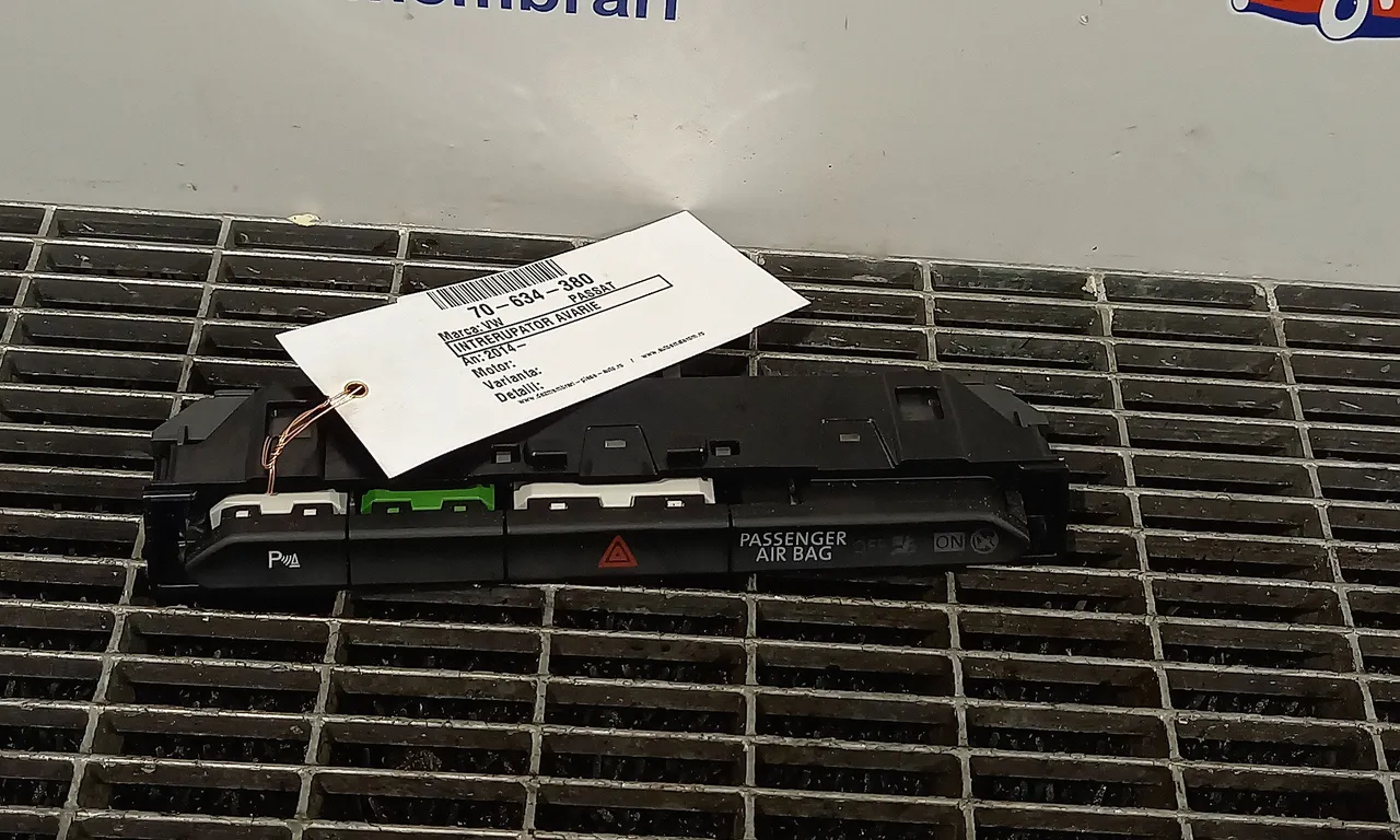 INTRERUPATOR AVARIE VOLKSWAGEN PASSAT B8 2014-2019